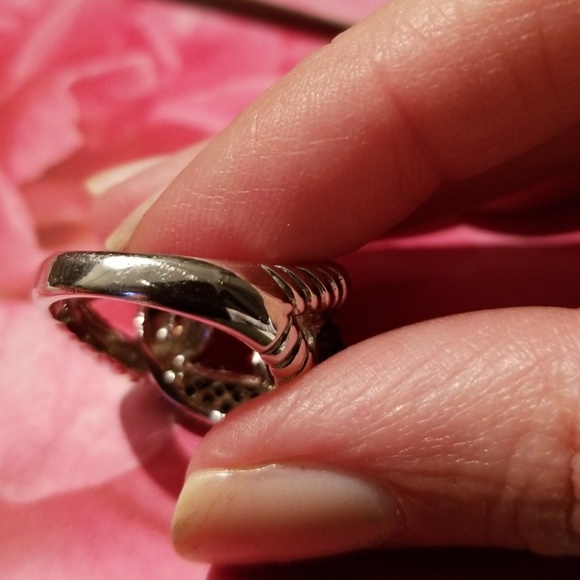 Silver Ring - Picture 4 of 4
